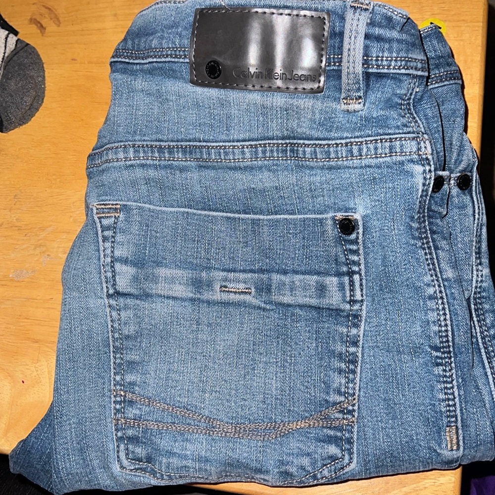 Calvin Klein Men’s Pants Jeans Slim Straight, Low rise RN36009 CA00213 Size 34